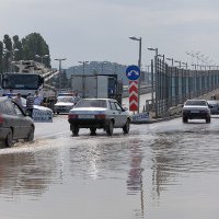 Участок трассы Сочи-Адлер затопило из-за дождя