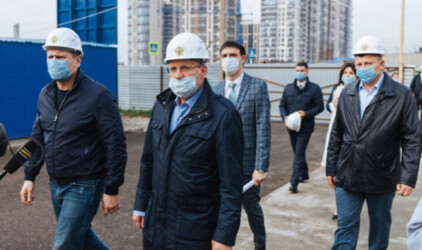 Исполняющий обязанности главы Краснодара Андрей Алексеенко постетил строящийся детский сад в "Губернском"