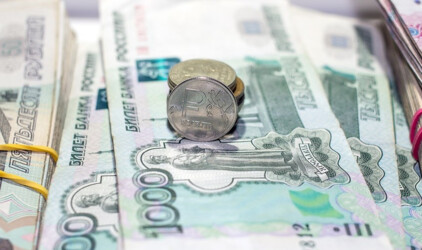 На Кубани соцконтракты заключили на сумму 982 млн рублей