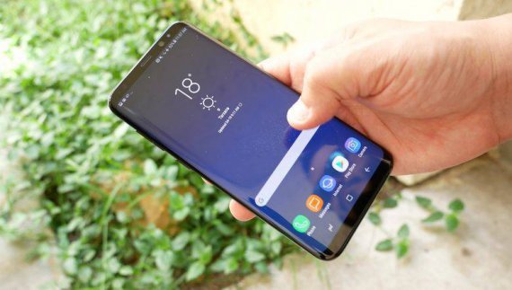 «Связной»: предзаказ на новый Samsung S9/S9+ в Краснодаре в 1,5 раза выше, чем на предыдущую модель