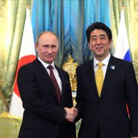 Владимир Путин встретится в Сочи с премьер-министром Японии Сидзо Абэ