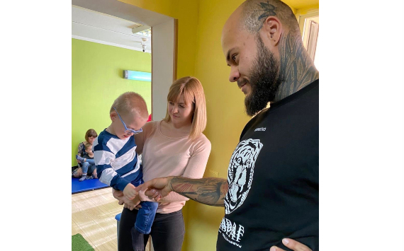 Краснодарским детям поможет проходить реабилитацию безболезненно двигательный терапевт Артём Ранюшкин