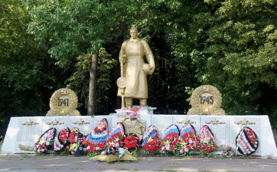 В Краснодаре к 9 мая будут отремонтированы 12 памятников военной истории