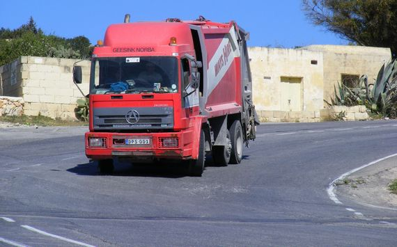 ВТБ Лизинг передал технику для сбора мусора в Анапе на сумму 58,9 млн рублей