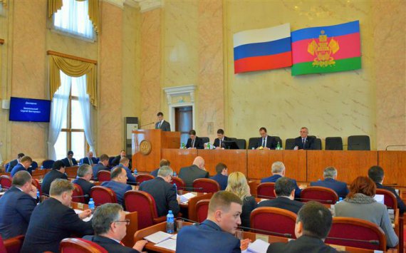 Депутаты обсудили вопросы открытости работы органов власти 