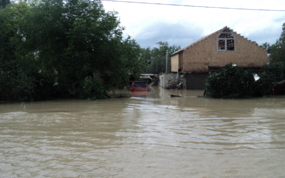 На Кубани пострадавшим от наводнения выплатят 1 млрд рублей