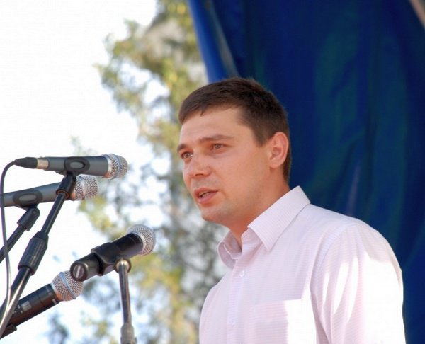 Евгений Первышов на митинге против грузинской агрессии в Южной Осетии